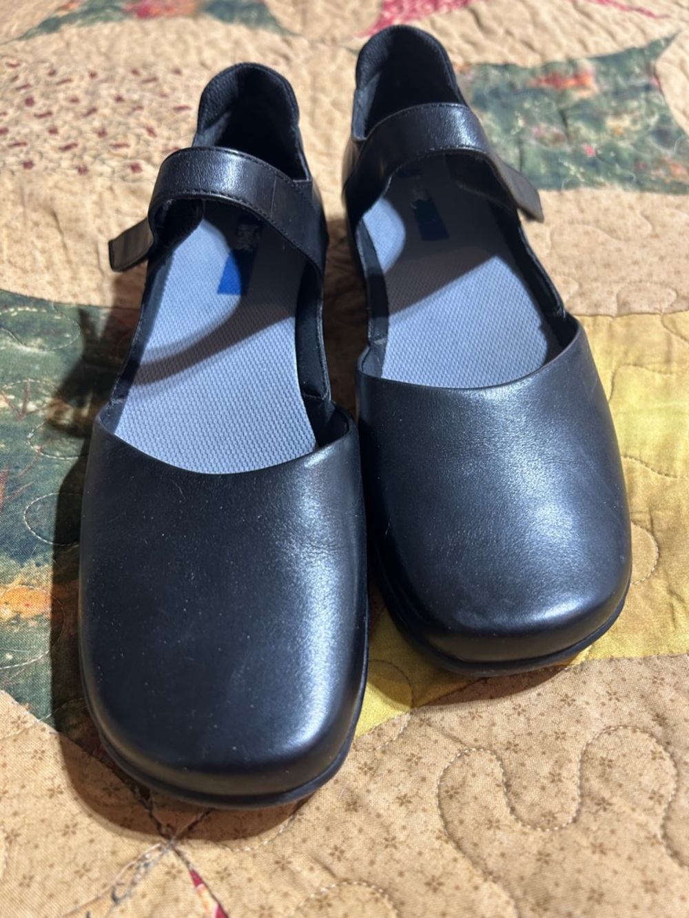 Keds Black Mary Jane Flats with Hook-and-Loop Strap size 40 or 9us